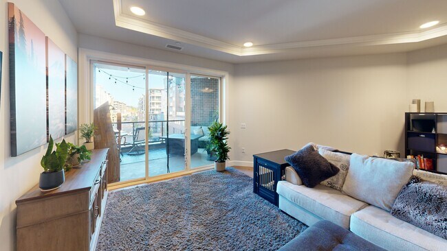 Rainier Condominiums unit 525, Tacoma, WA 98407 - photo 2