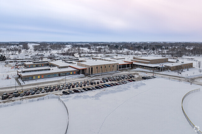 Horicon High School in Horicon, WI is located on the South East part of town, just off Gray St.