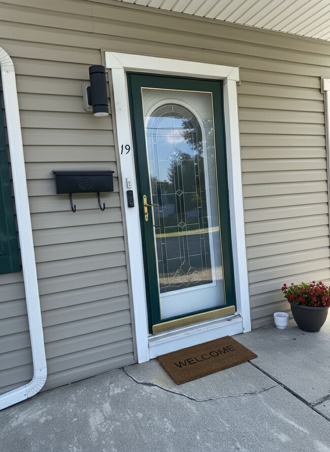 19 N 11th St, Akron, PA 17501