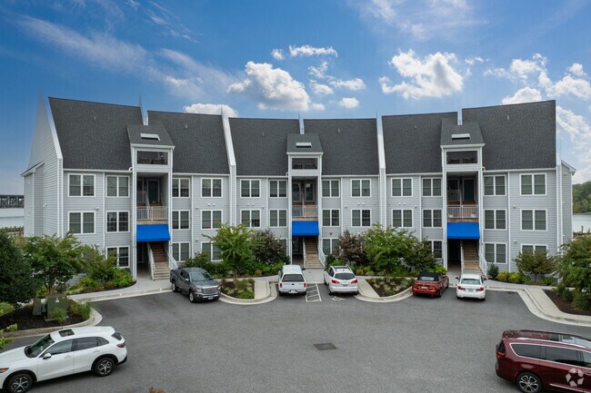 Come together and enjoy a sense of community whilst condo living on the water.