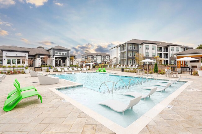 599 Tapestry Lp unit 1-101, Memphis, TN 38018 - photo 2