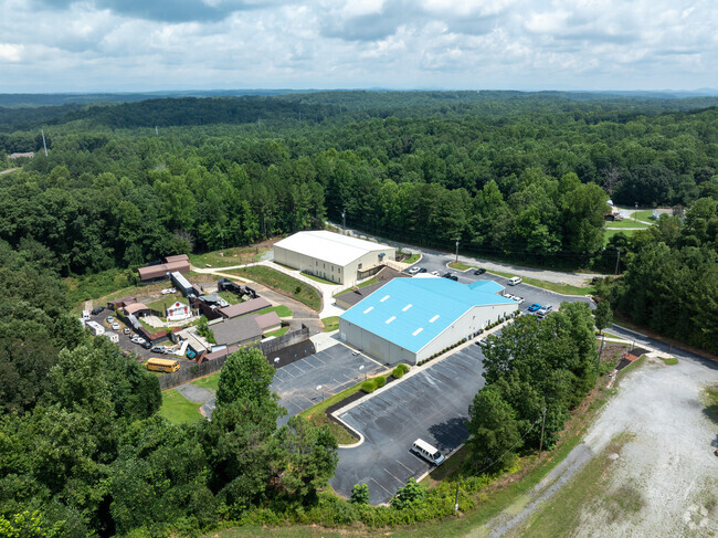 Lighthouse Christian Academy is located in Dawsonville, GA.