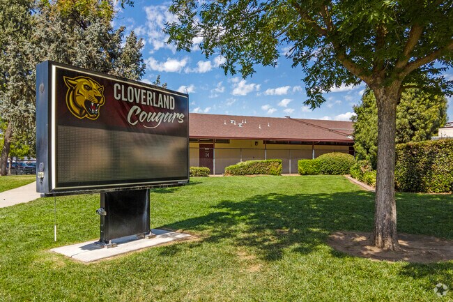 Cloverland Elementary School serves grades K-6 in Oakdale.