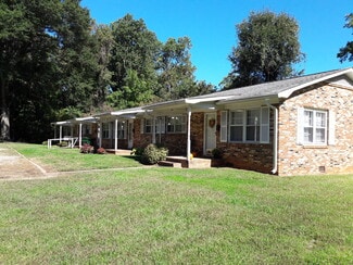 914 S Main St Unit Apartment, Belmont, NC 28012