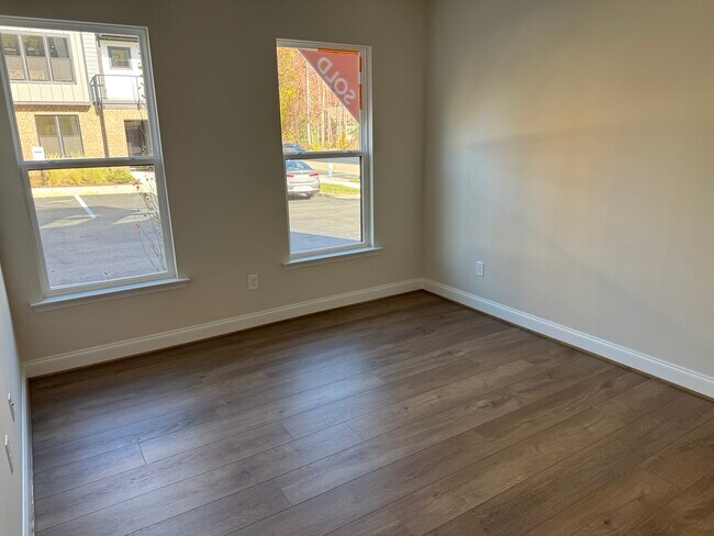 4406 Dominion Forest Cir, Glen Allen, VA 23060 - photo 4