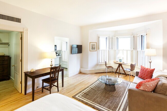 383 Commonwealth Ave unit 3, Boston, MA 02115 - photo 2