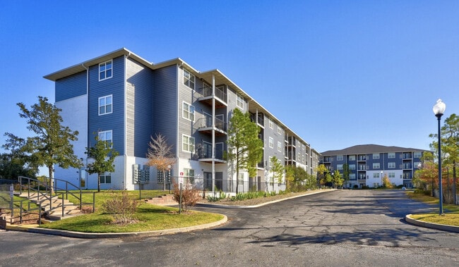 1201 at Covell Village, Edmond, OK 73003 - photo 4