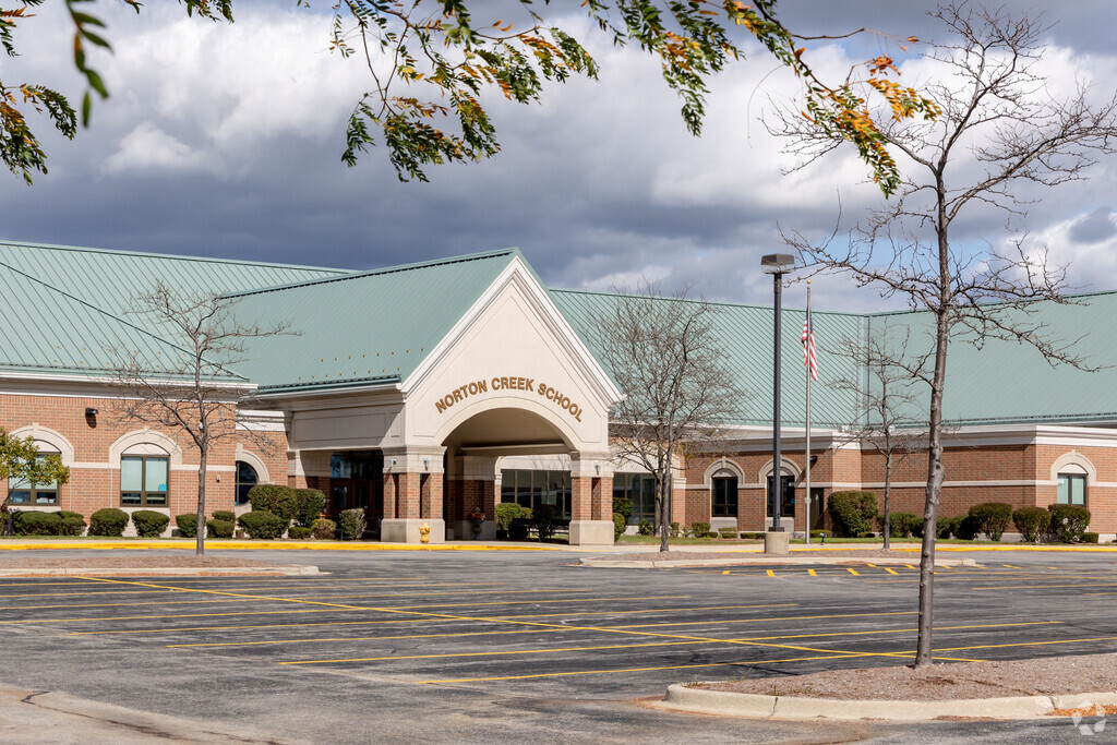 Norton Creek School is a public elementary school located in West Chicago.