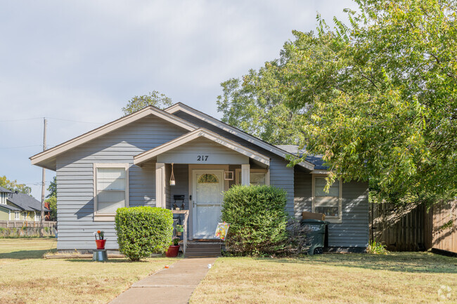 Stunning architecturally detailed Craftsman style homes nestled in the College View.