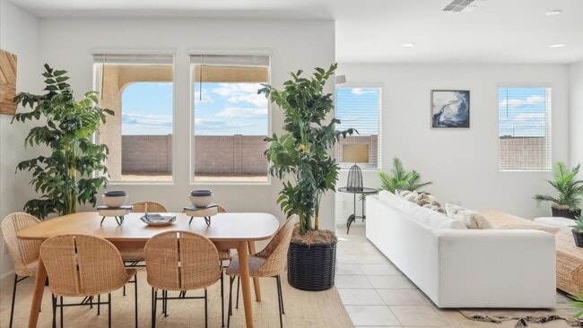 636 W Freedom St, Florence, AZ 85132 - photo 6