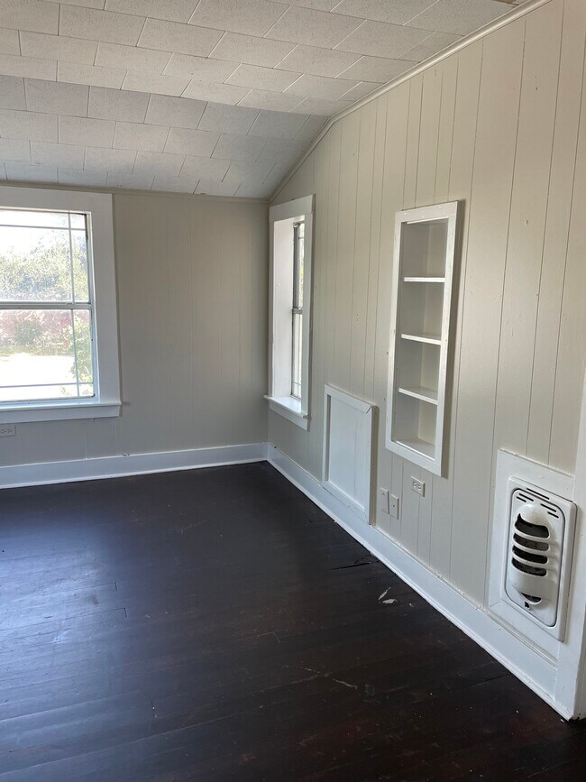 428 S Texas Ave unit 10, Mercedes, TX 78570 - photo 6