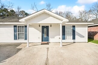 48351 Woodhaven Rd, Tickfaw, LA 70466