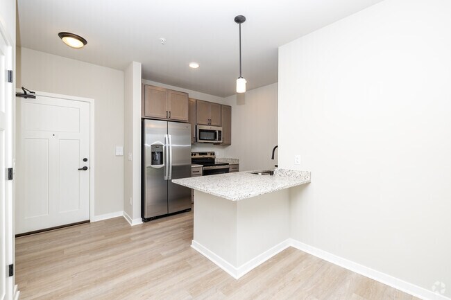 1BR, 1BA - 688SF - Kitchen