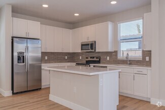 7951 W Whitney Dr, Peoria, AZ 85345