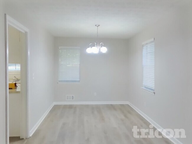 30 Carriage Cir, Stockbridge, GA 30281 - photo 4