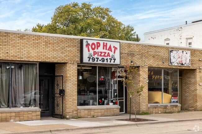 Top Hat Pizza in Uptown Moline serves fresh pies to go.