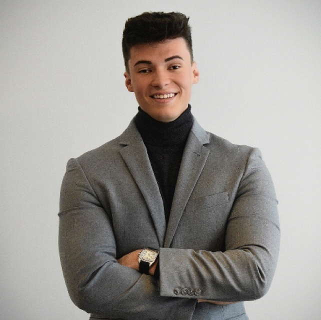 Agent Photo