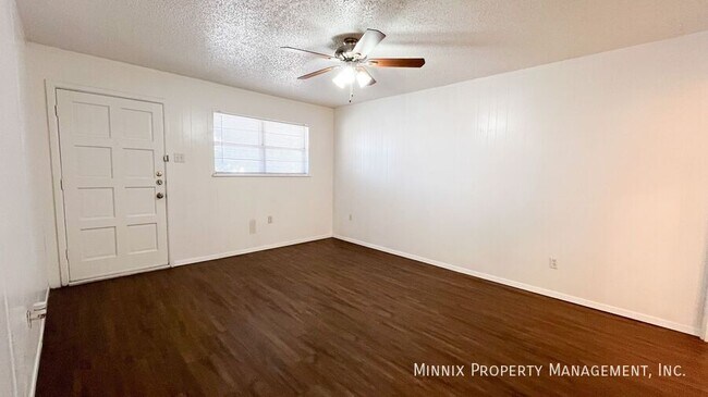 5214 38th St unit B, Lubbock, TX 79414 - photo 6