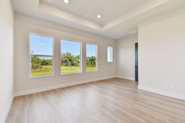 18172 Foxtail Loop unit 36449460, Venice, FL 34293 - photo 6