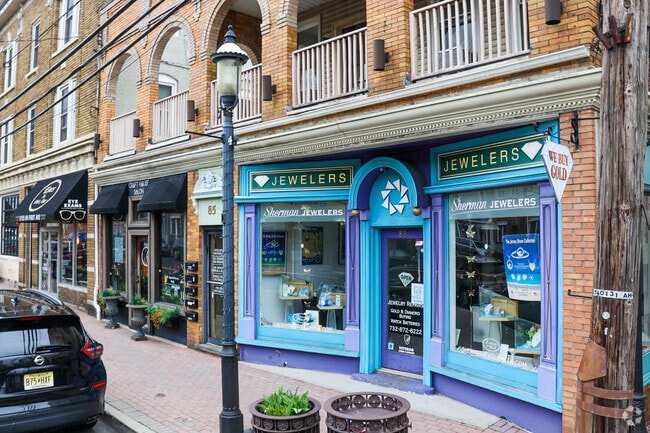 Atlantic Highlands uniquely old fashioned Main Street is a picturesque look.