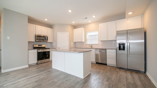 191 Springfield Crossing, Greenfield, IN 46140 - photo 2