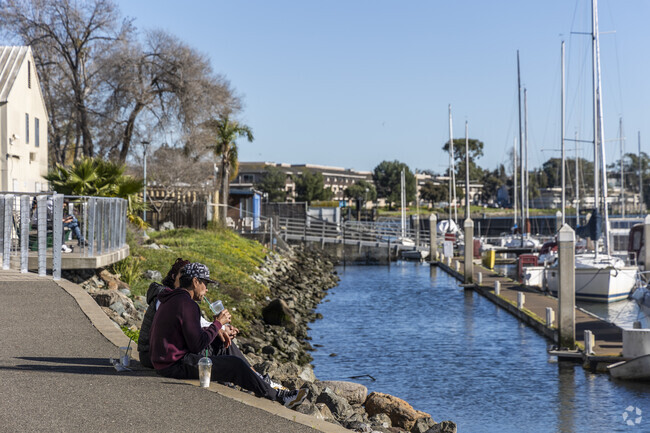 Embarcadero connects to the San Francisco Bay Trail and is a romantic place to stroll.