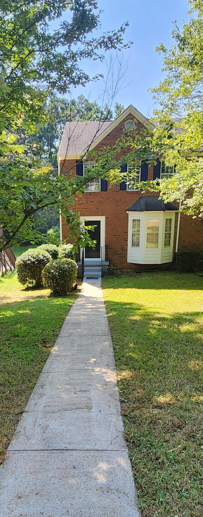 1310 Warsaw Rd, Roswell, GA 30076 - photo 2