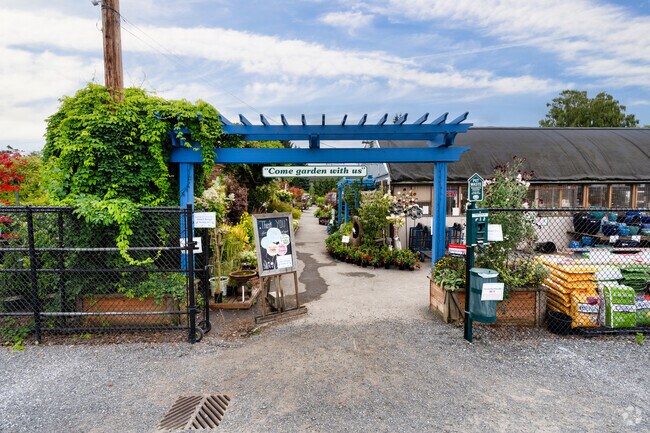 Sunnyside Nursery: A paradise for plant lovers.