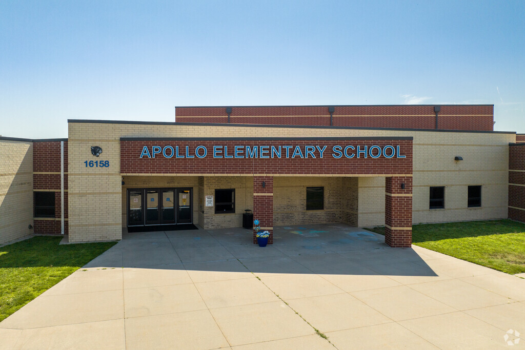 This is the entry for Apollo Elementary School.