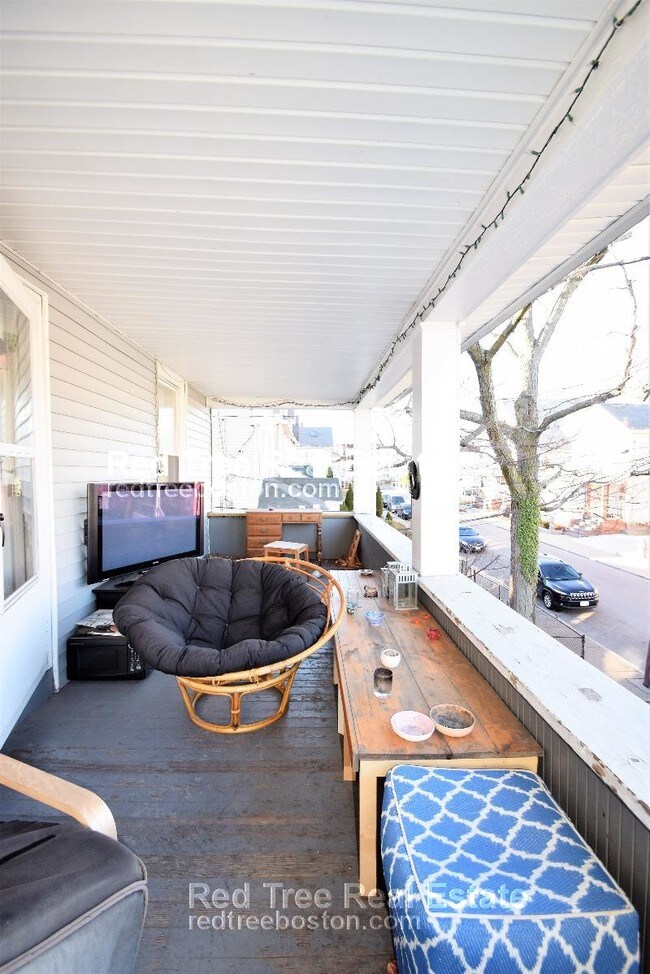 17 Pratt St unit 2, Allston, MA 02134 - photo 3