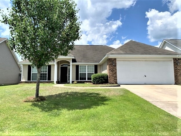 223 Lancaster Way, Richmond Hill, GA 31324 - photo 1