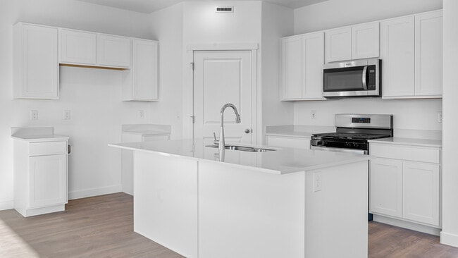 257 E Levengrove Dr, Lehi, UT 84048 - photo 2