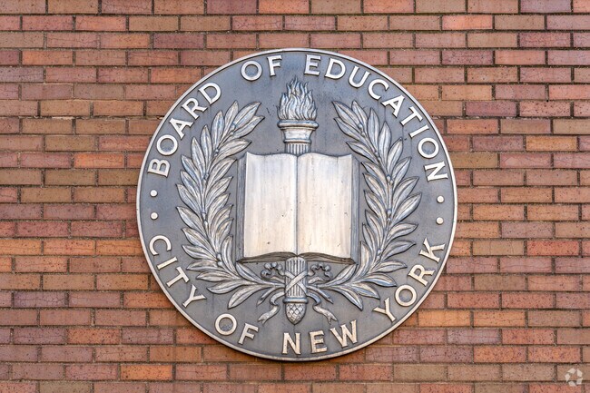 The courses at MS 267 Math Science And Technology encourage critical thinking and creativity.