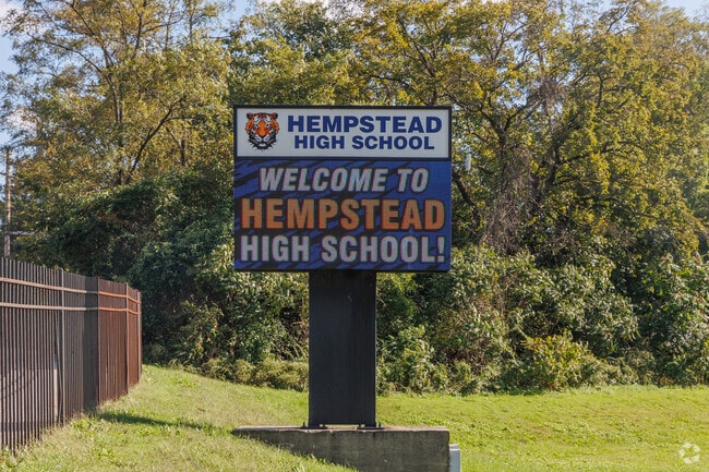 Hempstead High School Hempstead NY Rankings Reviews Homes com Hempstead High School Hempstead NY Rankings Reviews Homes com