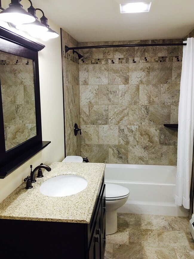 158 North St unit B, Burlington, VT 05401 - photo 7