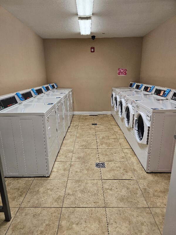 2313 W 5th St unit 2313 W 5th Street 2, Marshfield, WI 54449 - photo 3