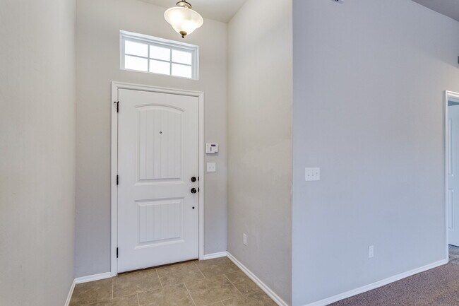 1308 Heathrow Way, Yukon, OK 73099 - photo 4