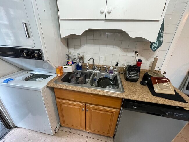 46 Park Vale Ave, Allston, MA 02134 - photo 4