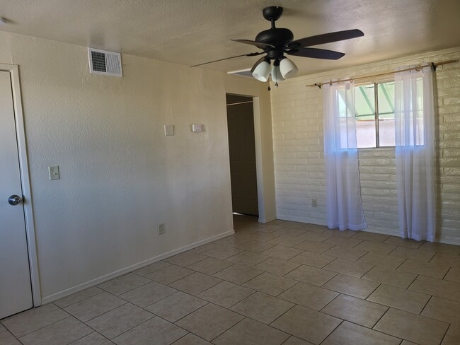 244 N Westmoreland Ave, Tucson, AZ 85745 - photo 7