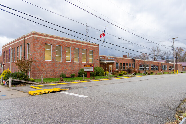 Altizer Elementary School received a B+ grade from Niche.