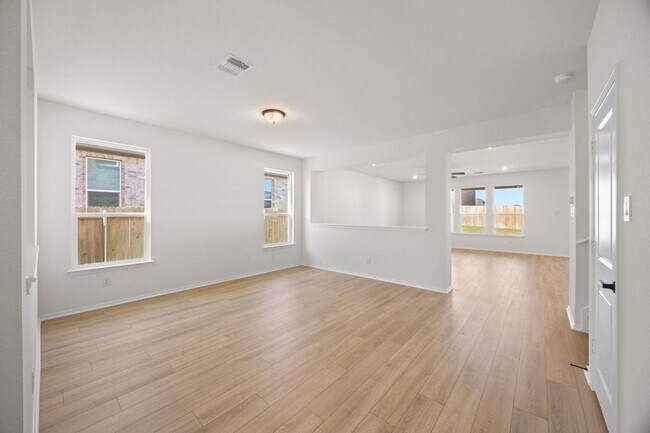 4930 Herculaneum Ln, Round Rock, TX 78665 - photo 5