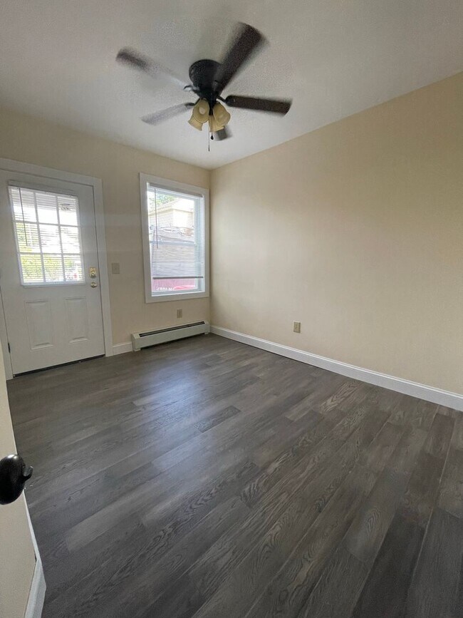 88-94 Lafountain St unit 88 Lafountain Street, Burlington, VT 05401 - photo 3