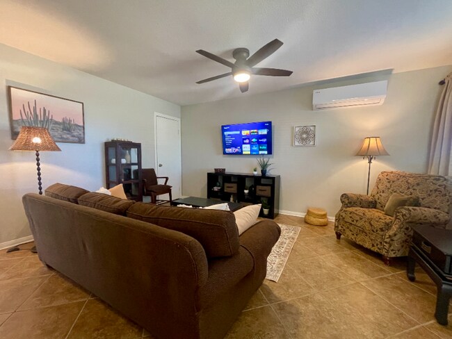 6186 Chia Ave, Twentynine Palms, CA 92277 - photo 4