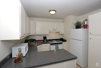 9111 N Arch Village Ct, Richmond, VA 23236