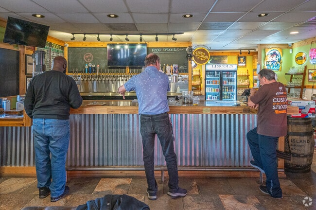 A large selection of draft beer is available at the Filling Station in Snellville.