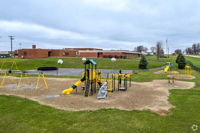 Madison-Plains Elementary School is located in London, Ohio.