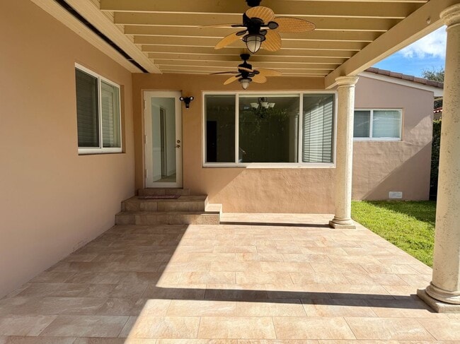 814 Capri St, Coral Gables, FL 33134 - photo 3