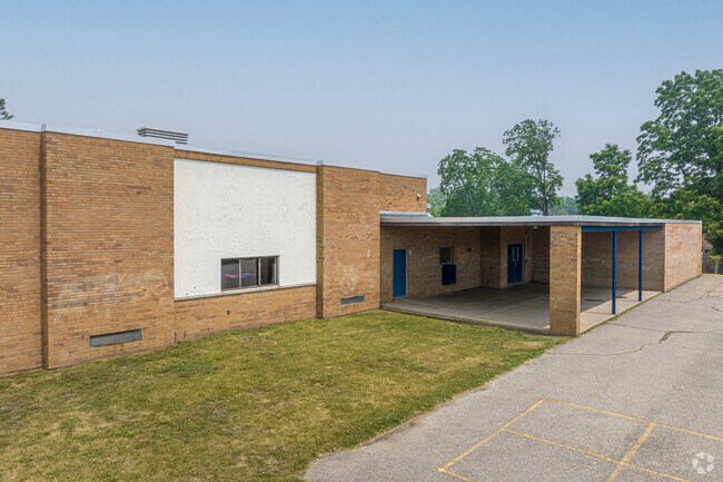 Cumberland Elementary School in Lansing, Michigan.