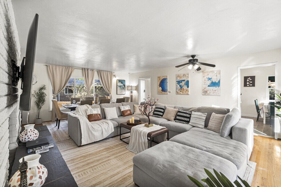 4989 Randlett Dr unit ID1283132P, La Mesa, CA 91942 - photo 1