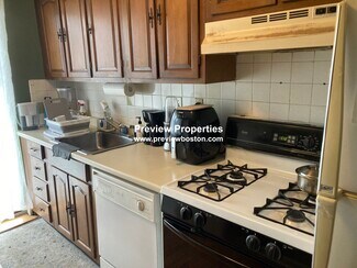 1734 Commonwealth Ave Unit 4, Boston, MA 02135